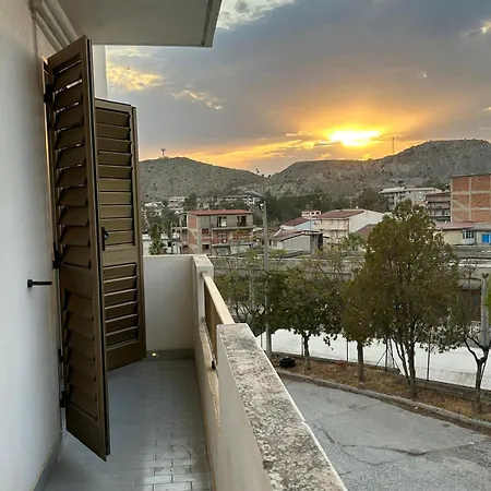 Be My Guest - 1 Apartment *